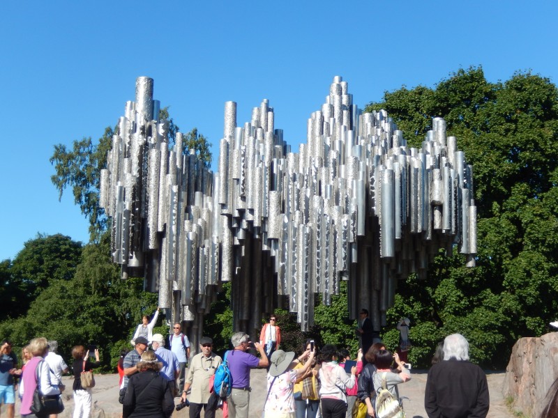 The other part of the Sibelius monument.  Very Scandinavian.